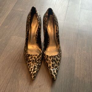 Nine West leopards print heels size 7.5